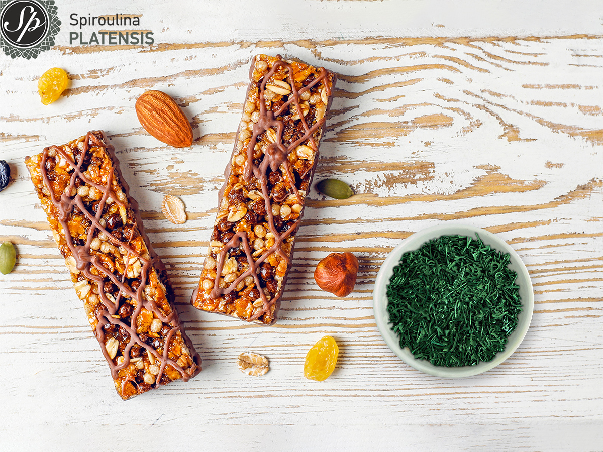 Μπάρες δημητριακών με σπιρουλίνα flakes